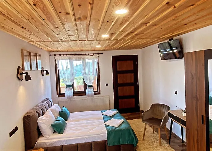 Πανσιόν In 3*